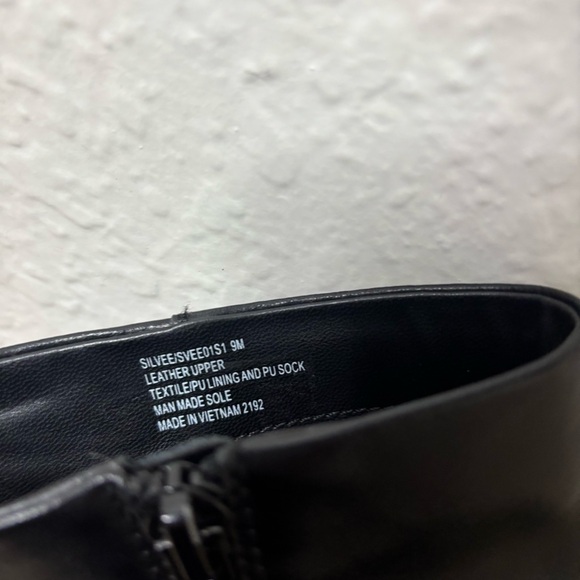 Steve Madden Silvee Black Leather Pointed Toe Block Heel Boots Size 9 - Picture 3 of 6